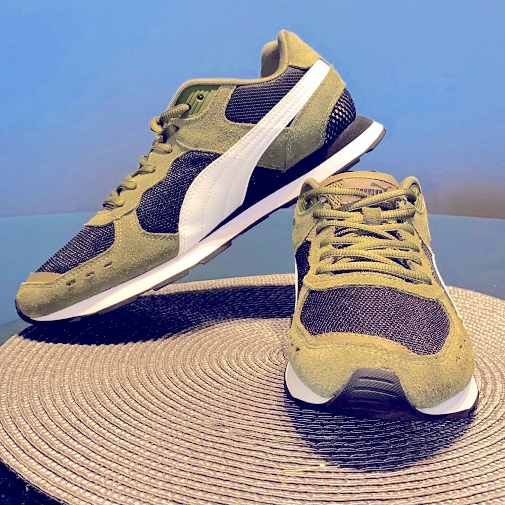 Puma Vista Khakis - Picture 1 of 5